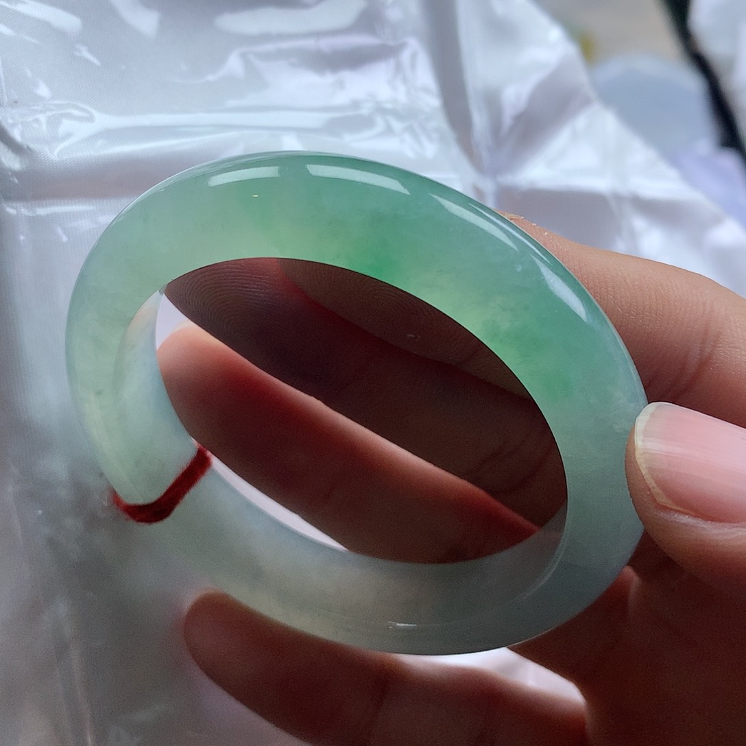 未镶嵌手镯翡翠翡翠