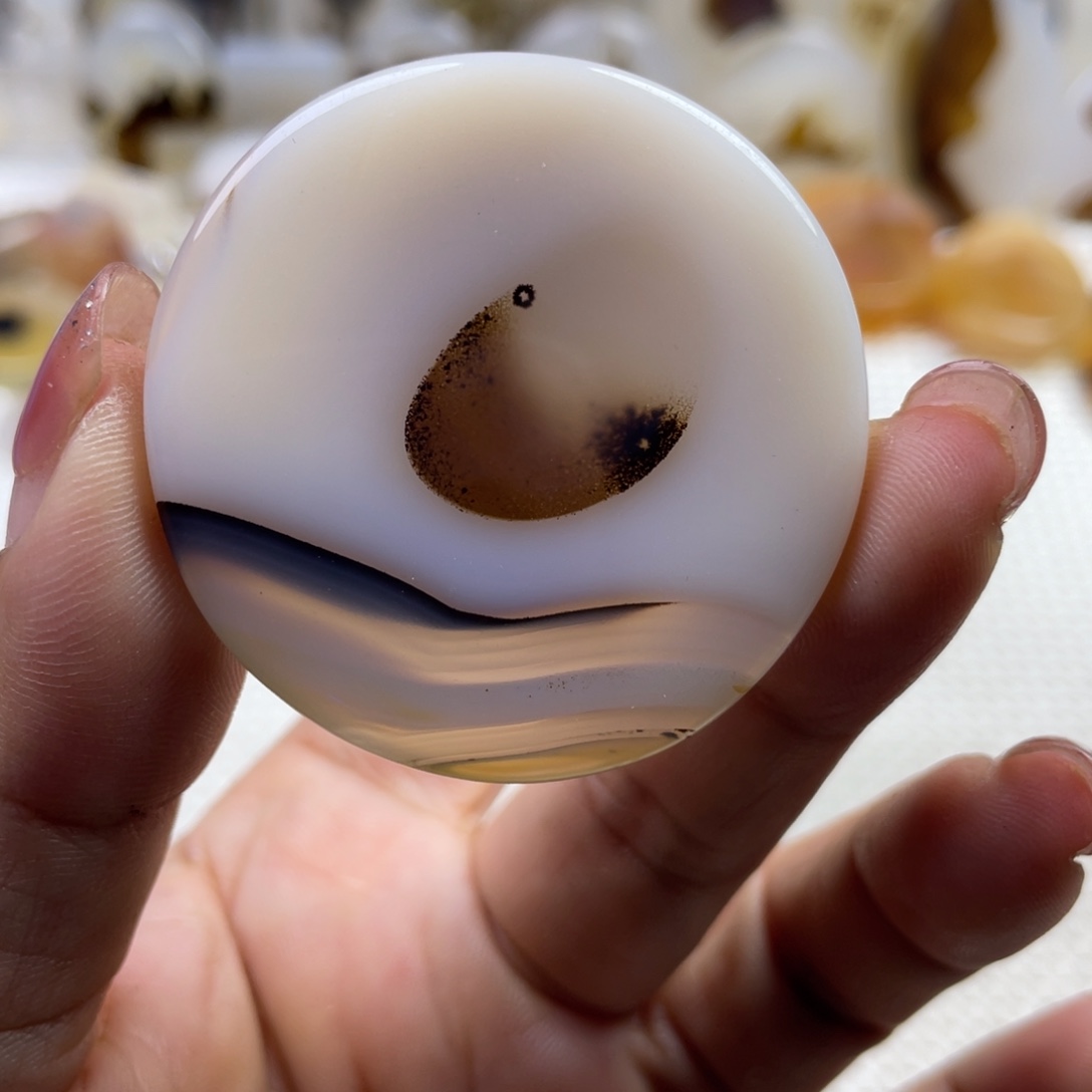 玛瑙/玉髓未镶嵌颈饰