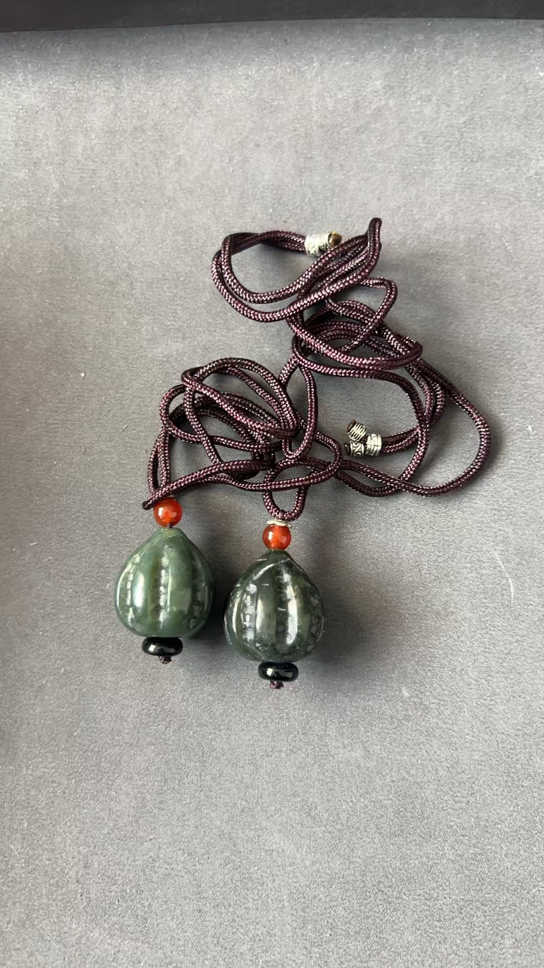 F1001和田玉吊坠多样性发其一