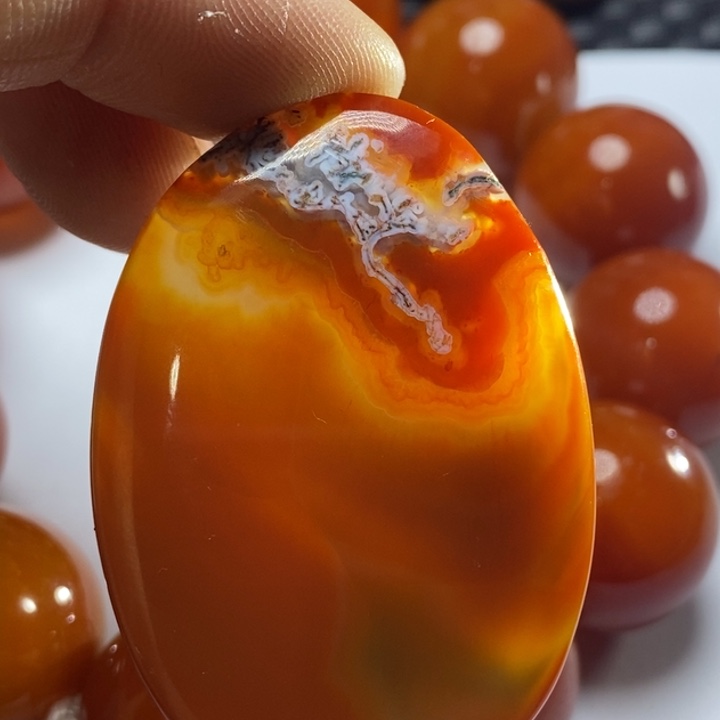 玛瑙/玉髓未镶嵌颈饰