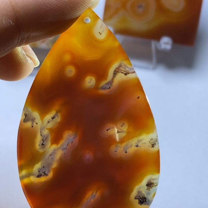 玛瑙/玉髓颈饰未镶嵌