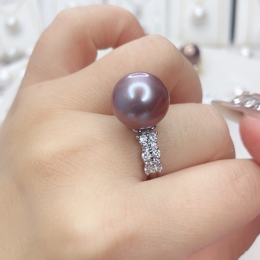 淡水珍珠吊坠(赠链)未镶嵌