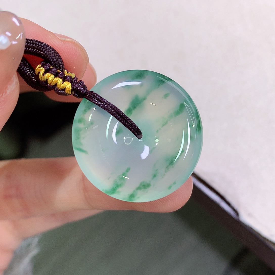 翡翠未镶嵌颈饰25-5.7