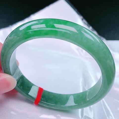 翡翠手镯未镶嵌75号