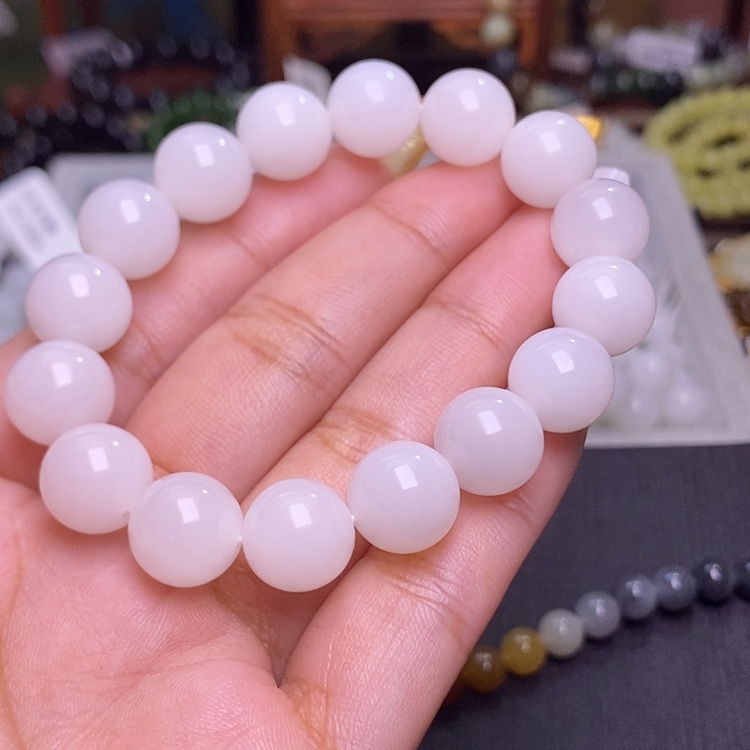 和田玉未镶嵌颈饰羊脂级白玉老料约12mm手串