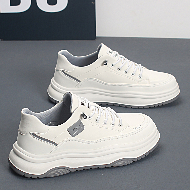 男士低帮小白鞋2025春季韩版精神小伙轻便软底休闲厚底百搭潮鞋男