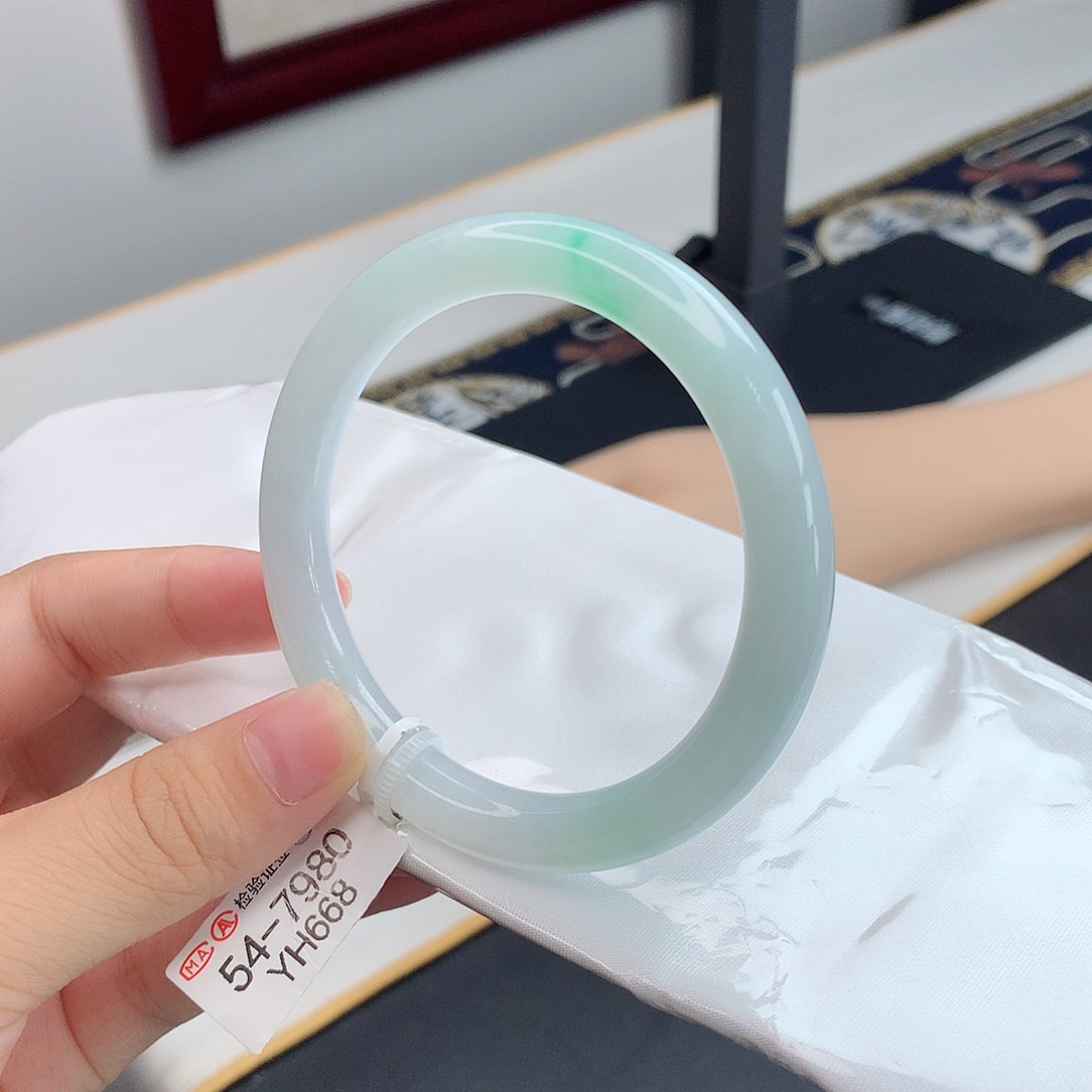 翡翠手镯未镶嵌天然翡翠15号