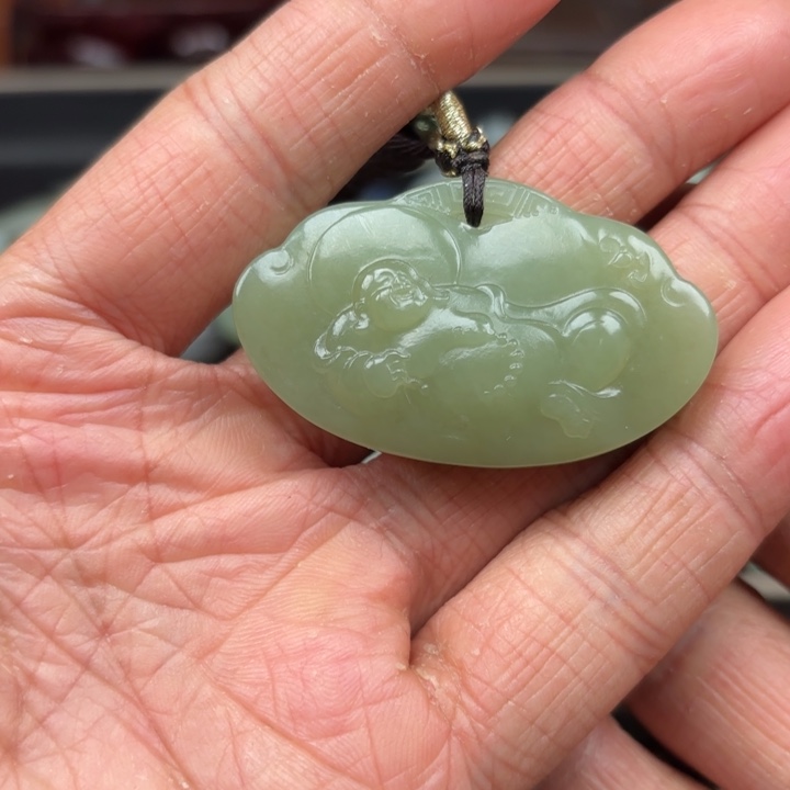 和田玉吊坠未镶嵌