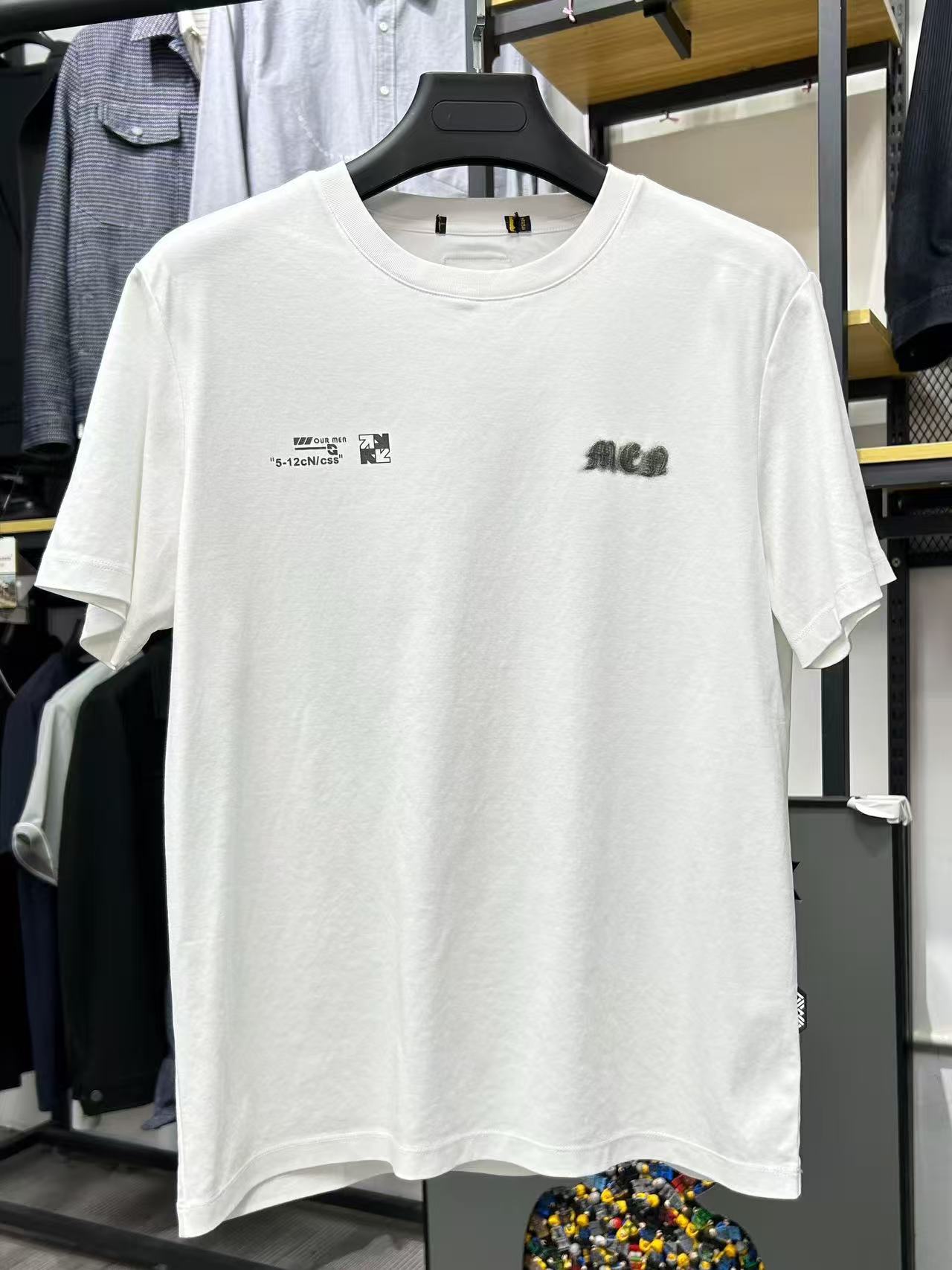 H家正品撤柜剪标短袖T恤