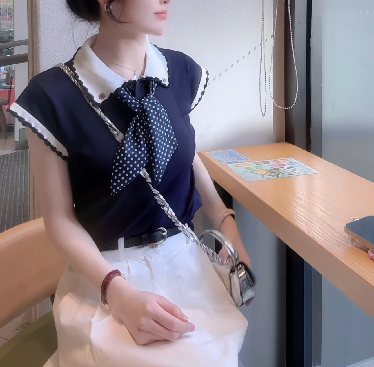 【娴雅】夏季新款气质时尚独特漂亮小衫T恤百搭针织短袖上衣女