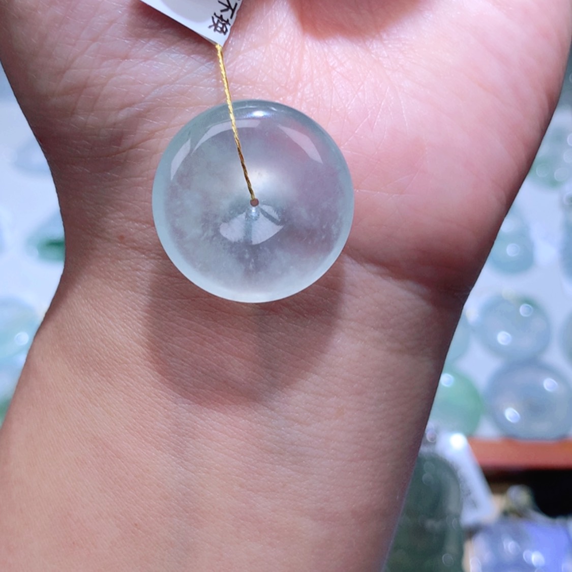 【闪购商品】翡翠颈饰未镶嵌平安扣