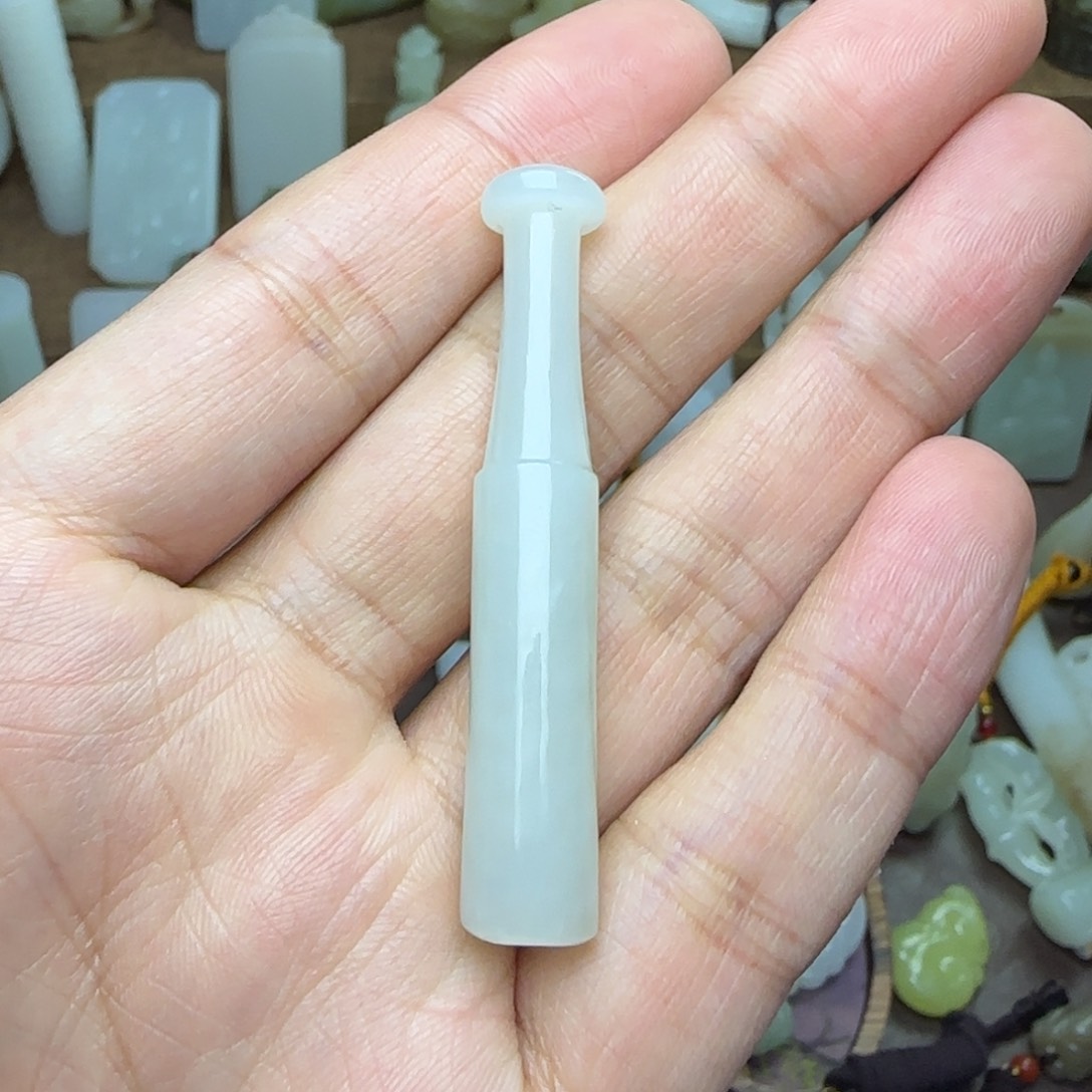 和田玉挂件未镶嵌细支烟嘴