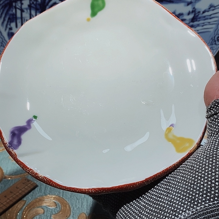 瓷片新年快乐万事如意