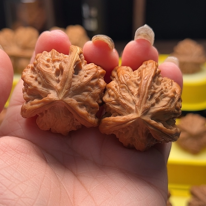 吊坠文玩核桃磐石三棱 精修