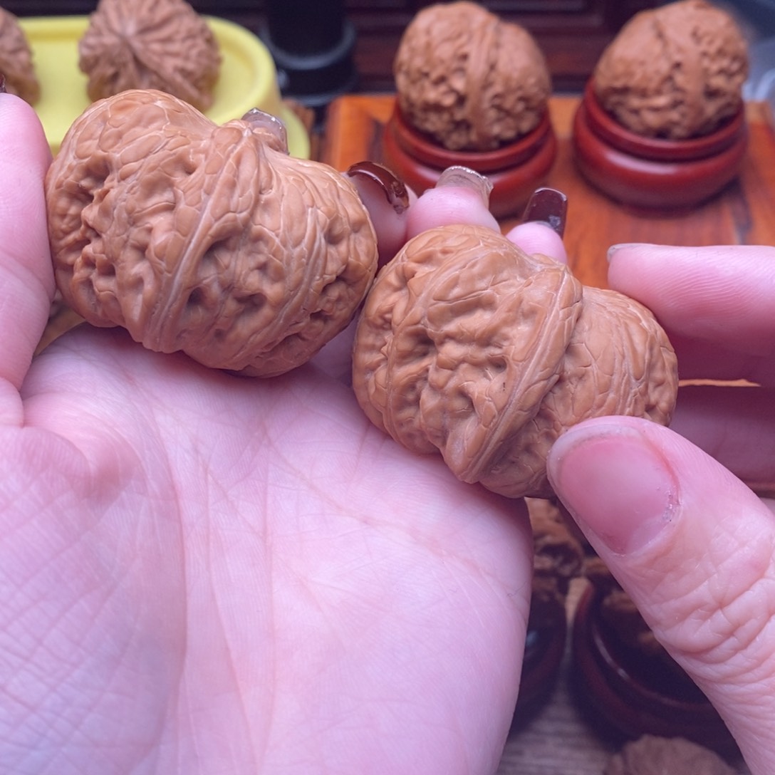 文玩核桃吊坠秦*元宝45