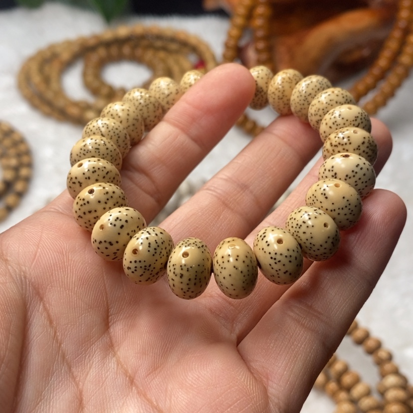 【闪购商品】星月菩提吊坠脱脂10/13