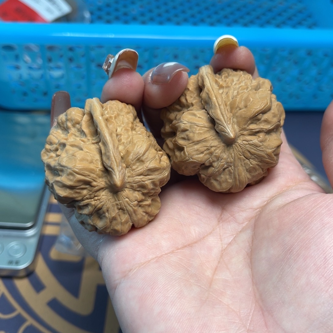 文玩核桃把件一帆风顺