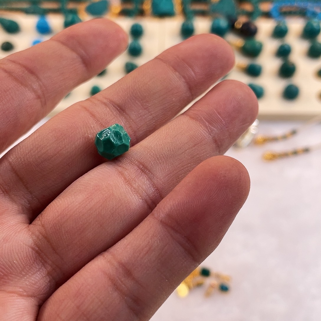 绿松石未镶嵌配饰