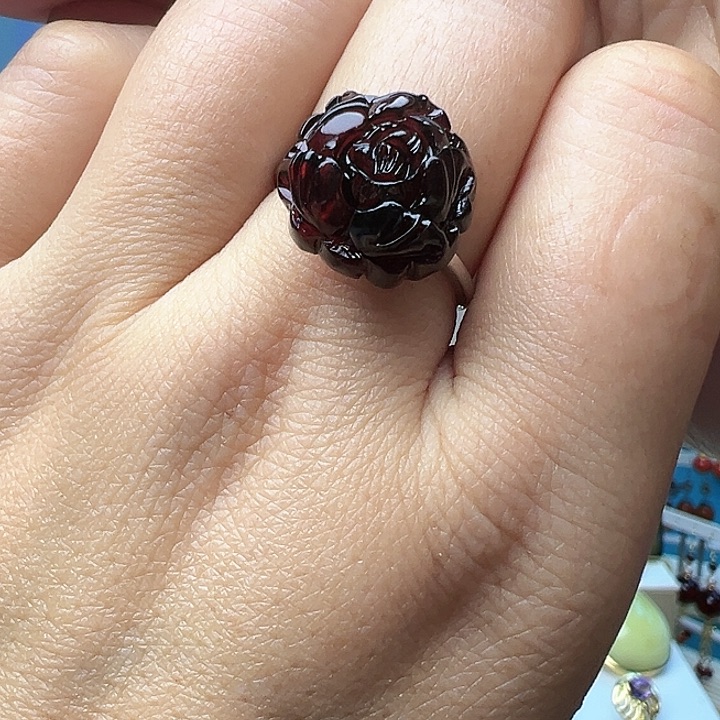 未镶嵌项链琥珀戒指