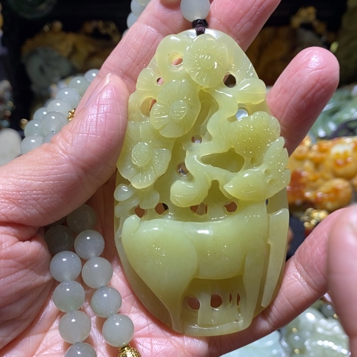 岫玉岫玉吊坠未镶嵌