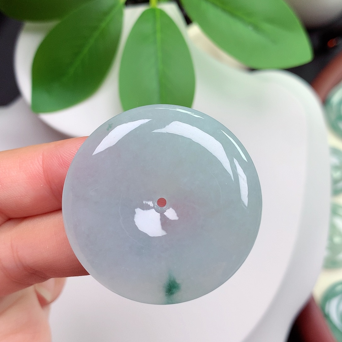 颈饰未镶嵌翡翠平安扣 37.4x6.2mm