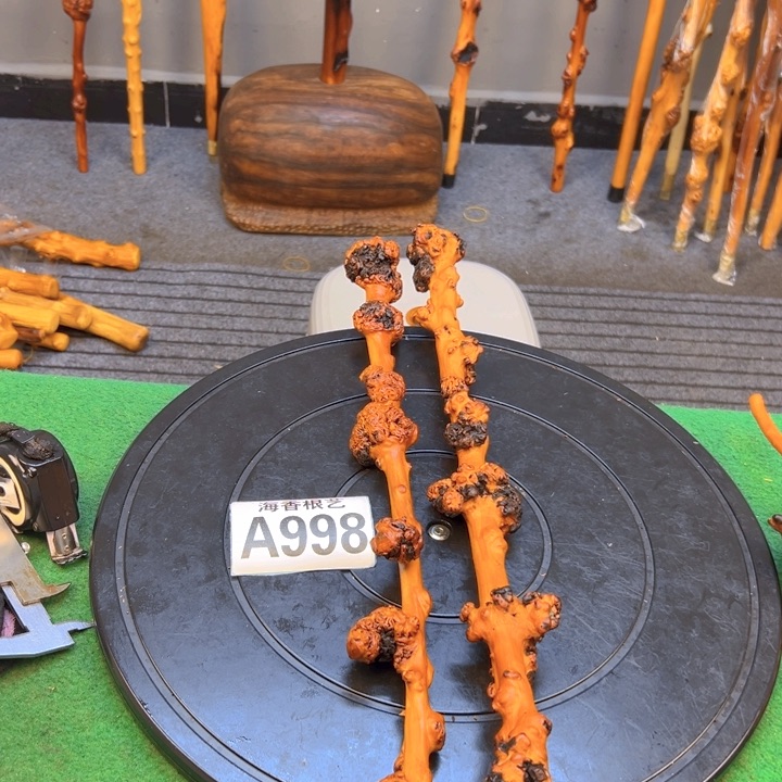 黑果木沈****！一物一拍，以直播间实物截图为准，有风化裂纹