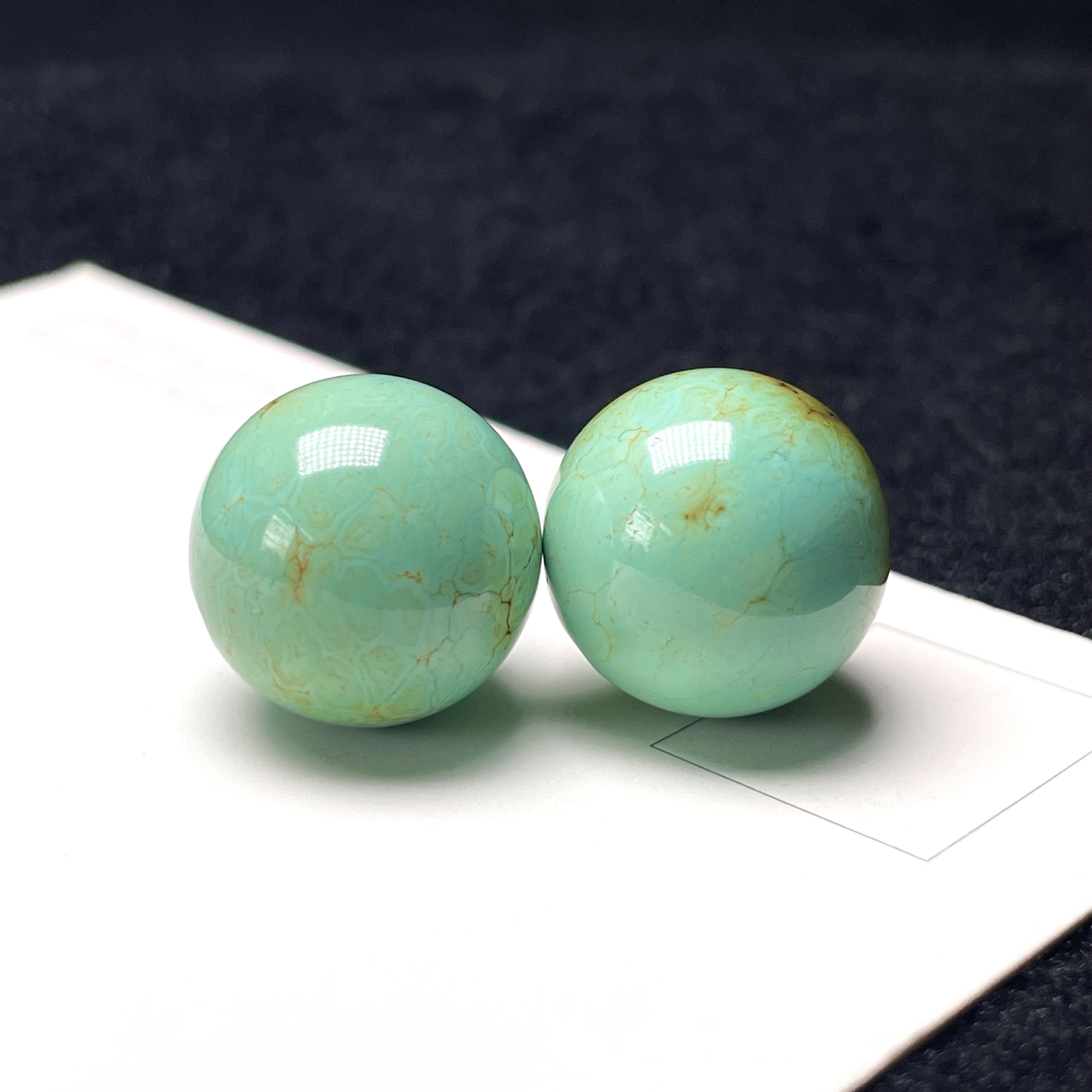 原矿高瓷无优化绿松石圆珠 直径15mm重11.2克腰珠配对多宝一对儿