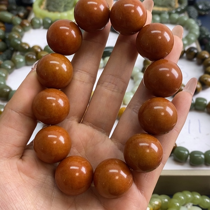未镶嵌透闪石质玉珠宝奇石M****r