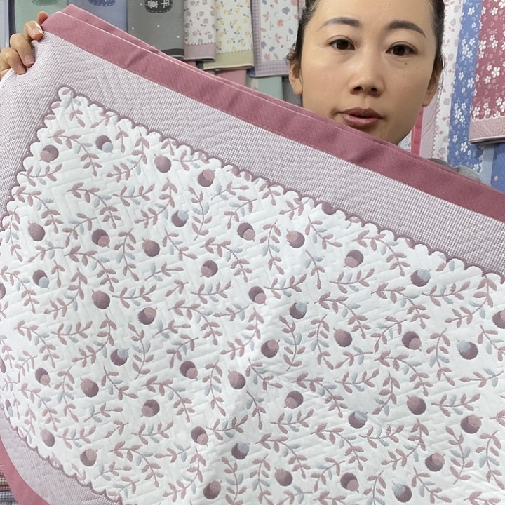 棉特价促销酒红色果实