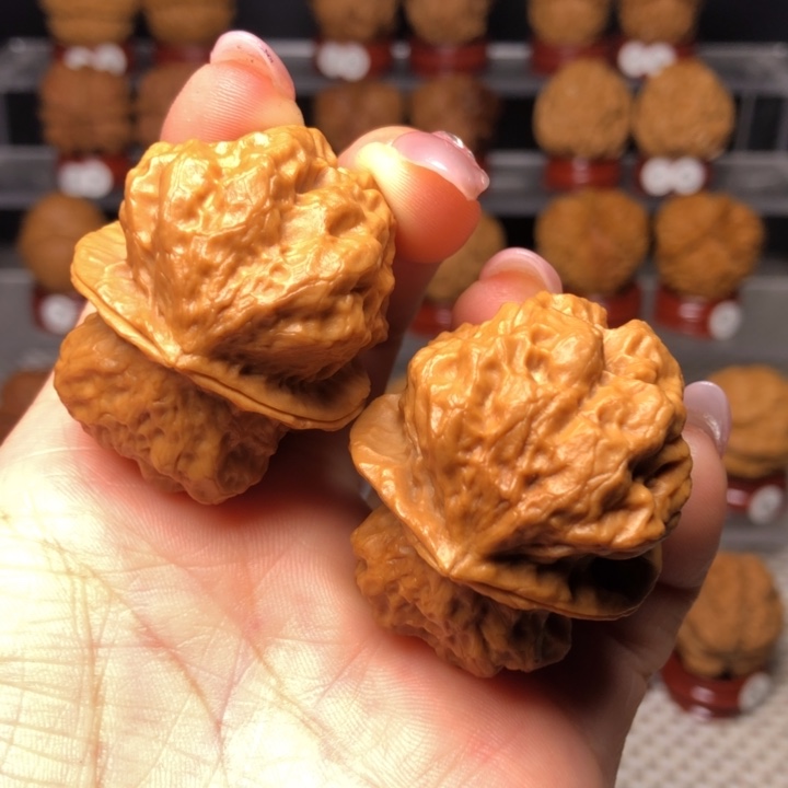 文玩核桃把件24老龙头