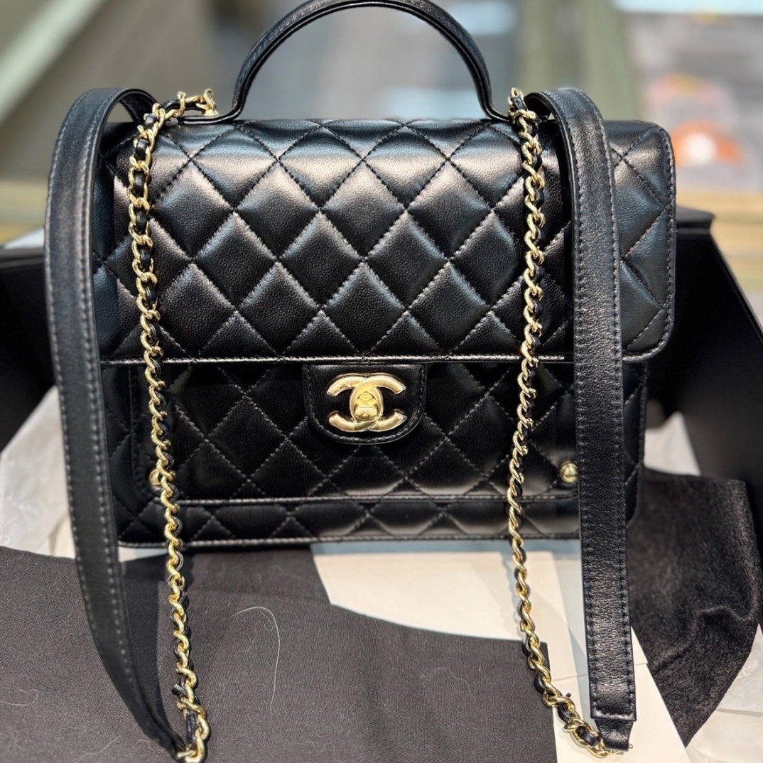 未使用 Chanel/香奈儿 2025.8.10购全套 25B复古双肩包 C1880