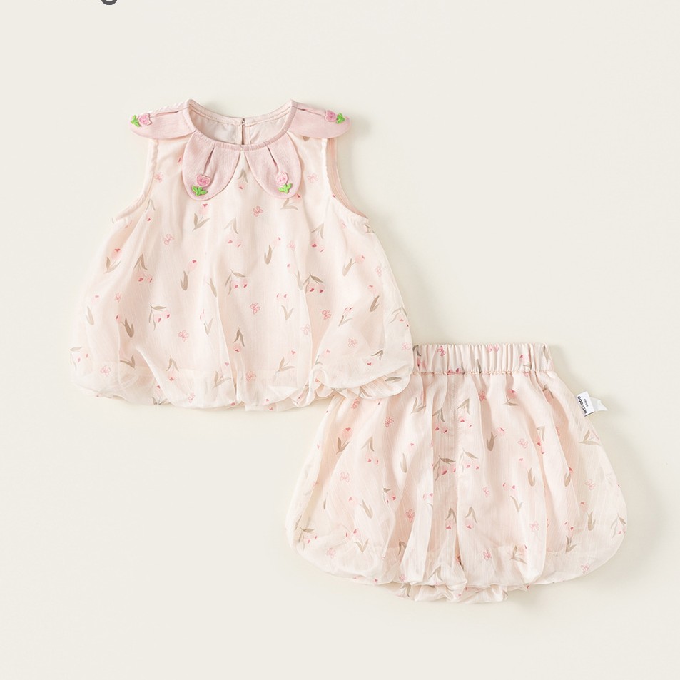 童装儿童甜美套装可爱花瓣领无袖上衣满印花苞短裤女童两件套