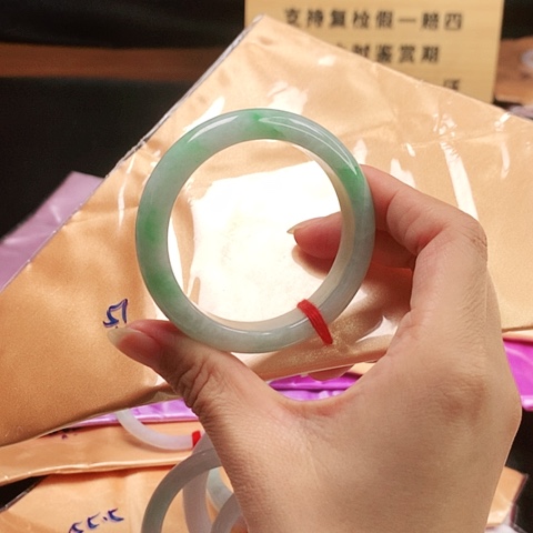 未镶嵌手镯翡翠14号，50-51圈