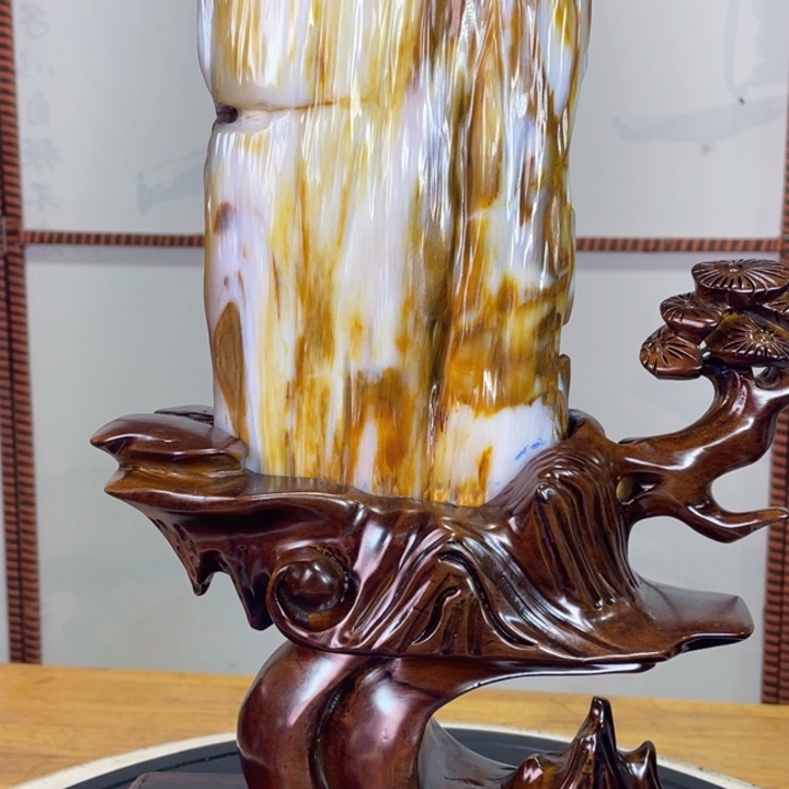 硅化玉未镶嵌珠宝奇石高37