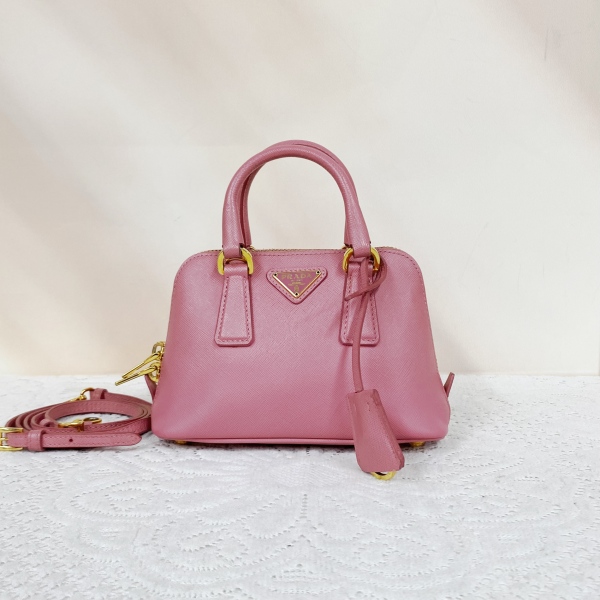 95新/普拉达/包包/市场价15800/250528TA0044