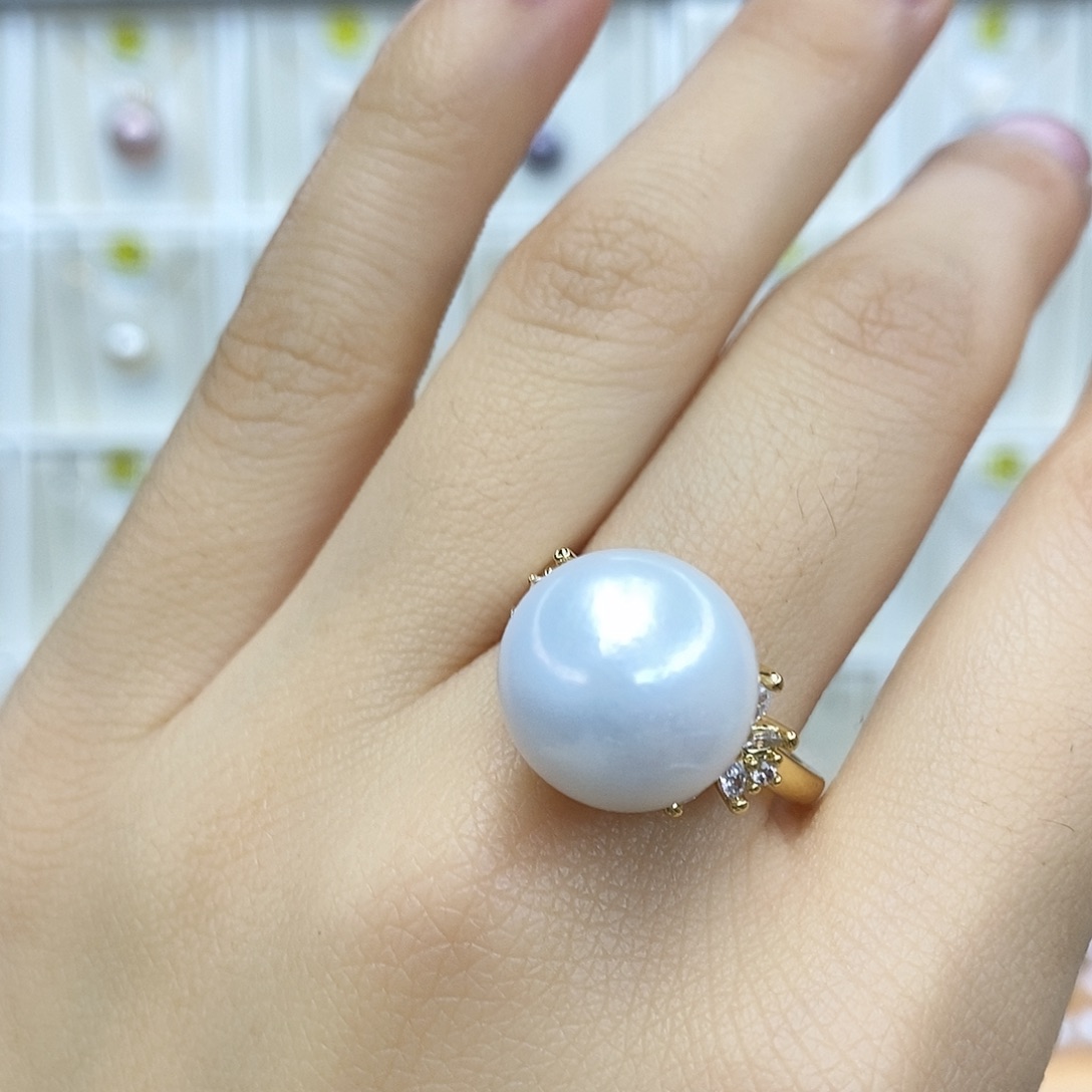 淡水珍珠吊坠(赠链)合金