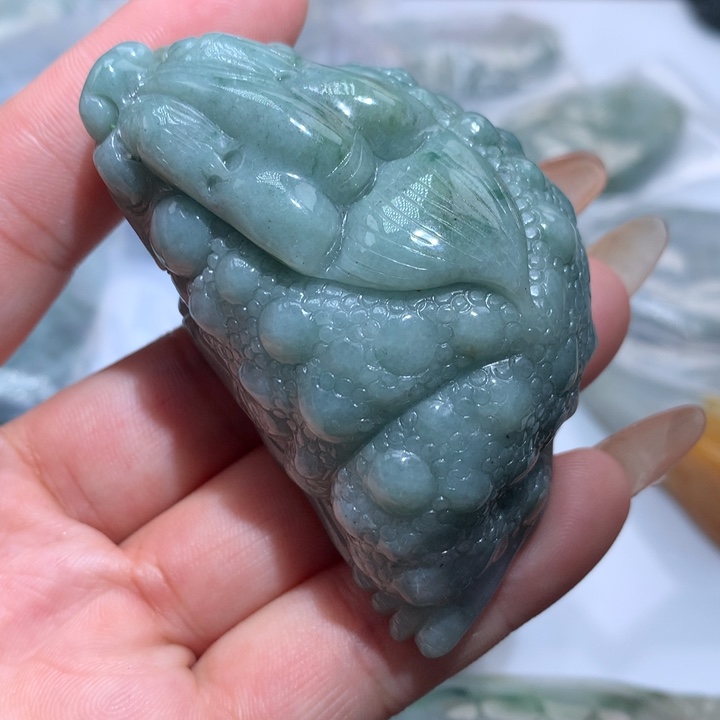 翡翠未镶嵌颈饰保真天然A货翡翠