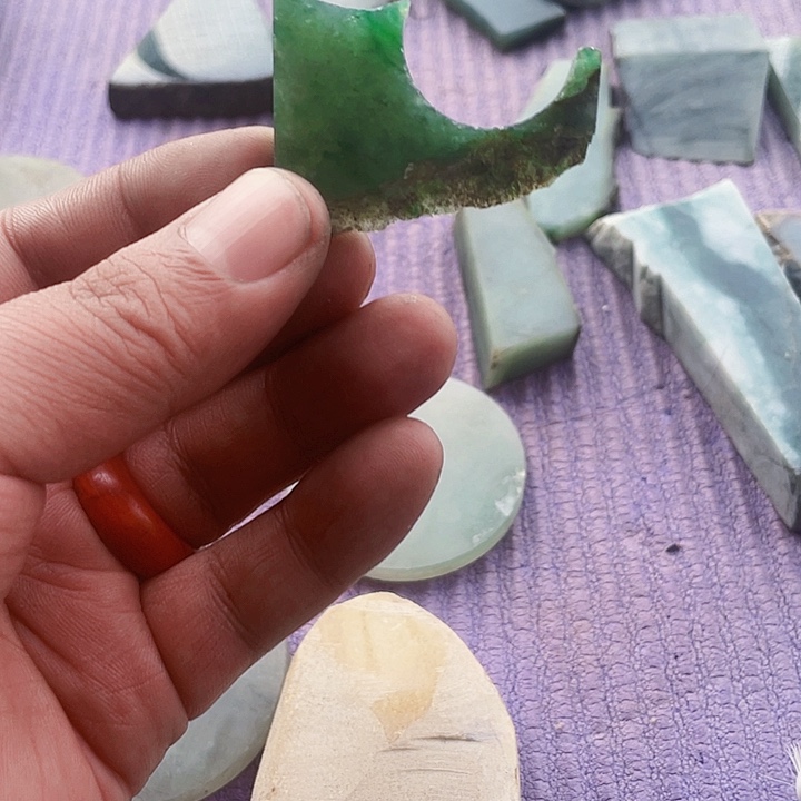 定制翡翠未镶嵌翡翠