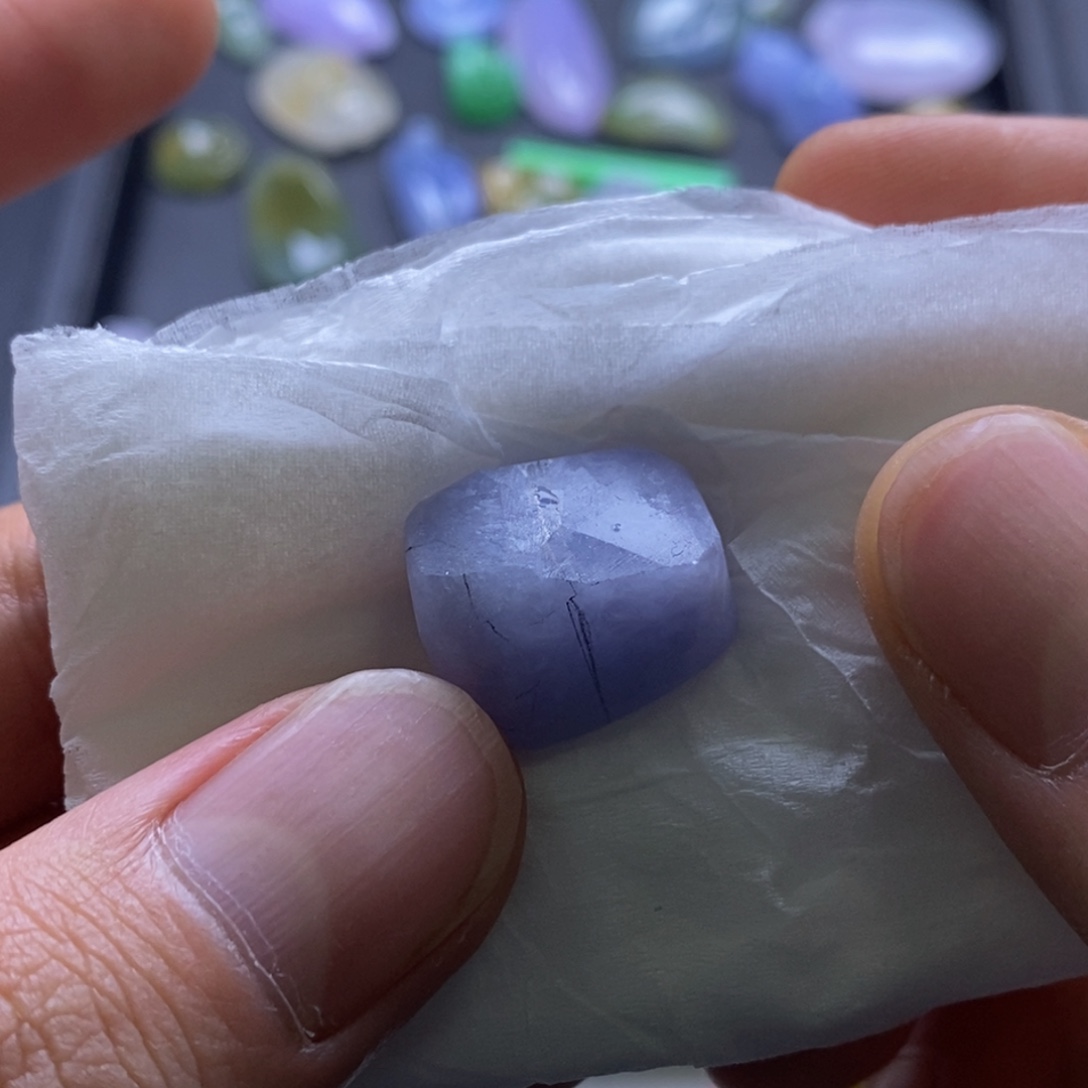 芳***子定制翡翠未镶嵌定制