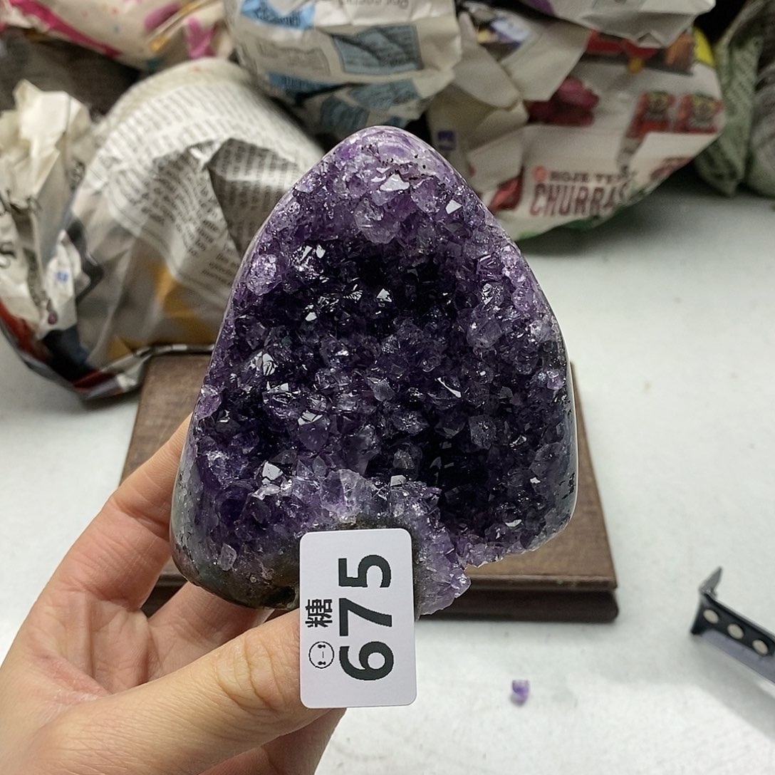 紫晶大型摆件（非配饰）未镶嵌