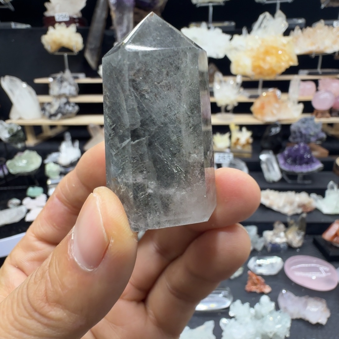 夏***闪石材天然水晶摆件