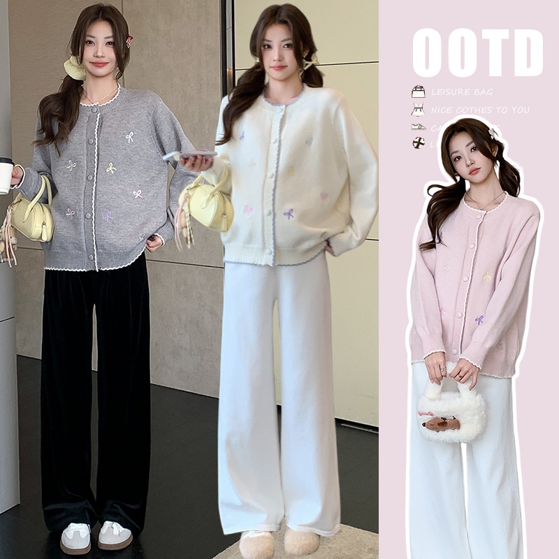 孕妇装2025秋冬刺绣韩系减龄大码针织开衫外套慵懒软糯宽松毛衣