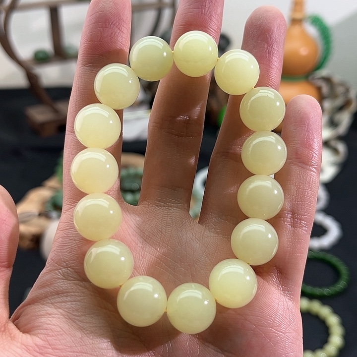 和田玉颈饰未镶嵌若羌-黄口-柠檬黄-14mm手串