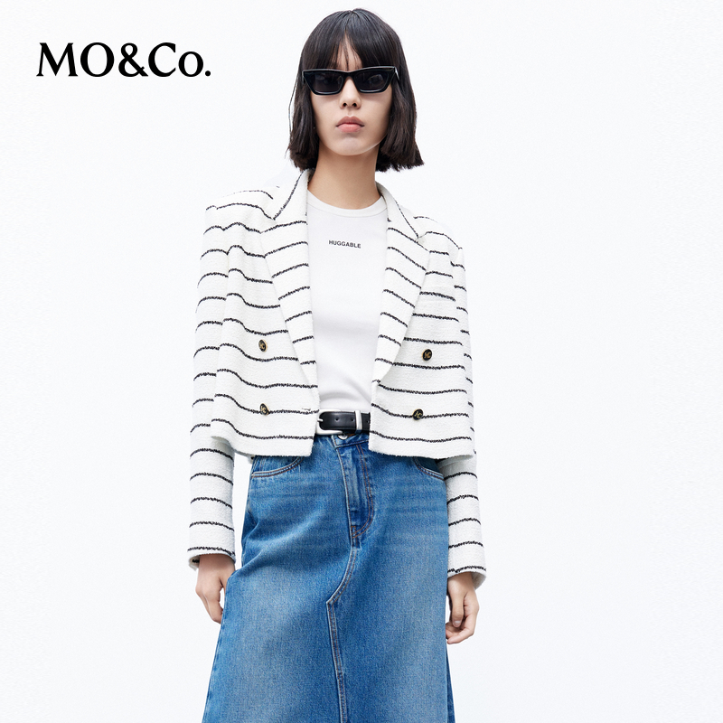 【粉丝专属】MOCO春秋条纹肌理感短款垫肩西装外套MBC3BLA004