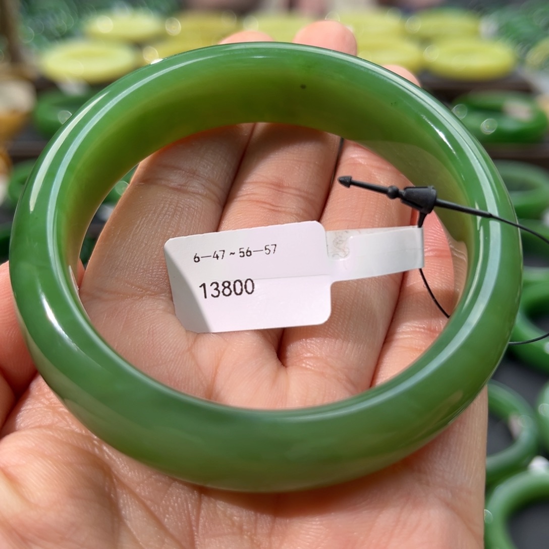 和田玉（碧玉）手镯未镶嵌