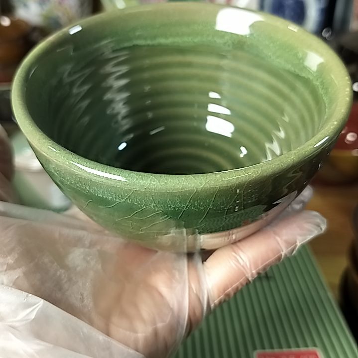 盘瓷片陶瓷杯盘壶碗都有