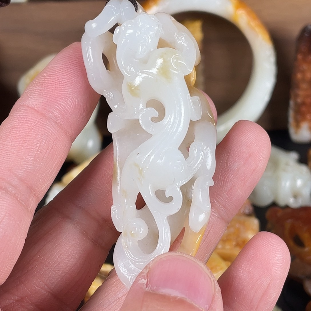 和田玉颈饰未镶嵌木***B