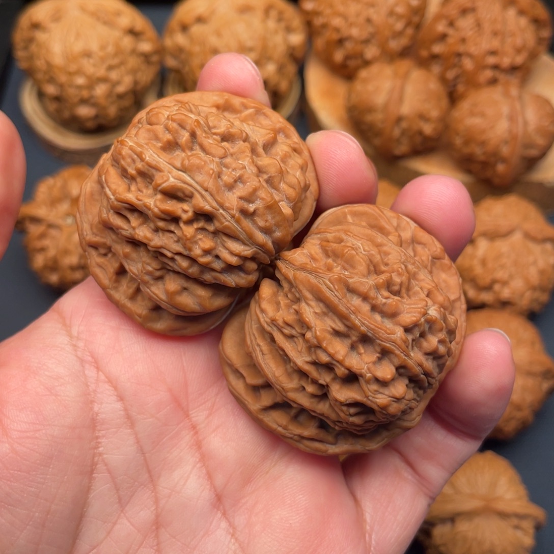 竹***角文玩核桃把件全品无修46平谷四座楼