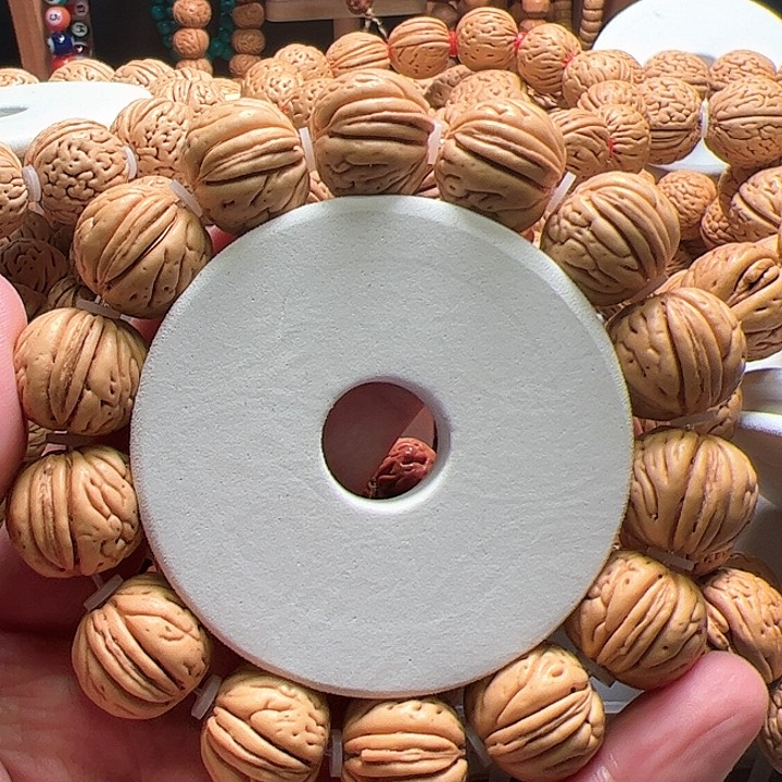 桃核手串金**缆肉纹元宝桃核手串19+尺