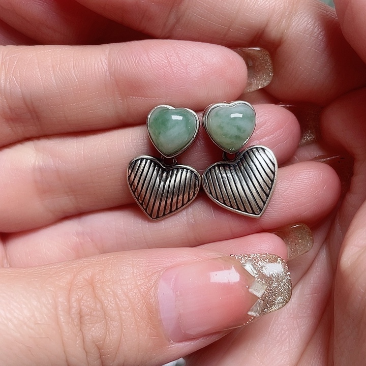 透闪石-蛇纹石玉耳钉银S925镶嵌